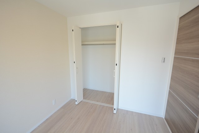 マンション方南町 洋室①