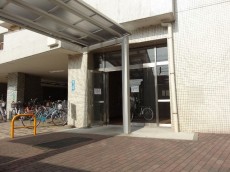 上高田四丁目団地　エントランス