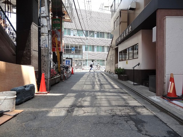 ノア渋谷パート2　前面道路