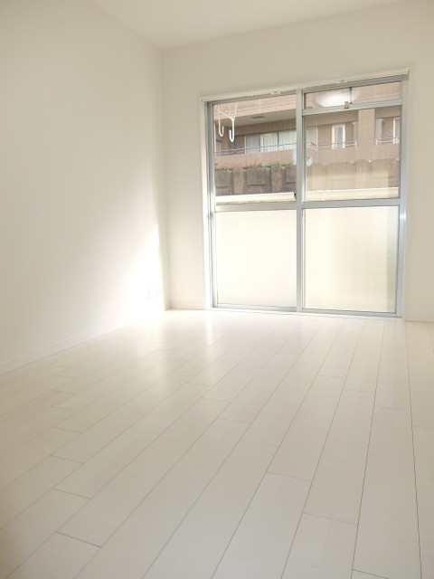 ハイホーム御殿山　洋室