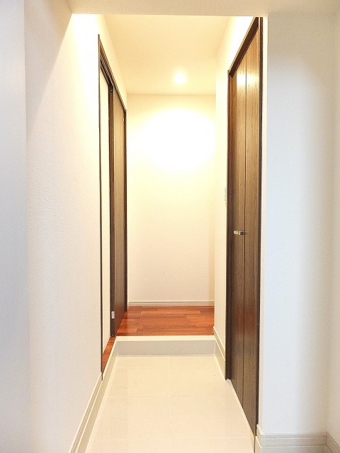 ラポール駒込　玄関