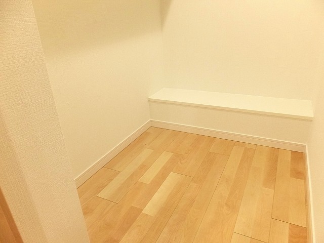 グランドメゾン目黒　納戸