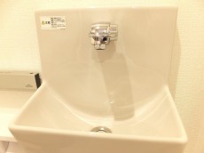 グランドメゾン目黒　トイレ手洗い場