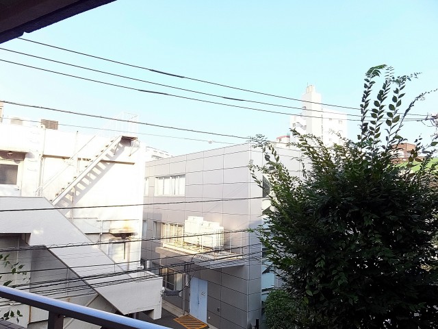 グランドメゾン目黒　17.0帖LDKのバルコニー眺望