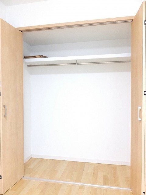 グランドメゾン目黒　5.7帖洋室のクローゼット