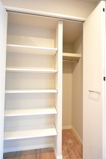 グレース市ヶ谷　収納スペース