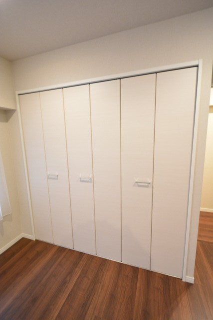 サンコート芝公園　洋室1