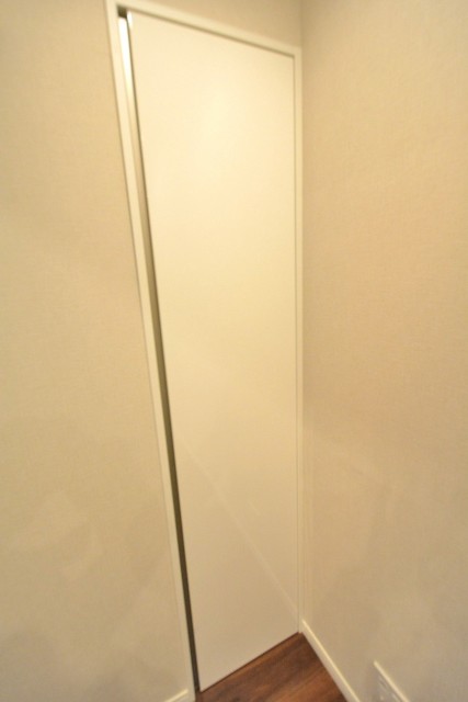 サンコート芝公園　リビング収納