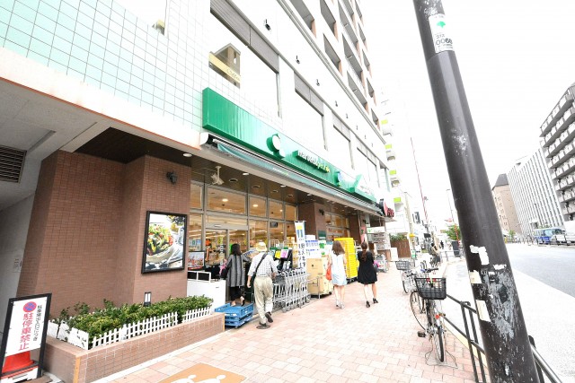 シルバーパレス白金台　駅前