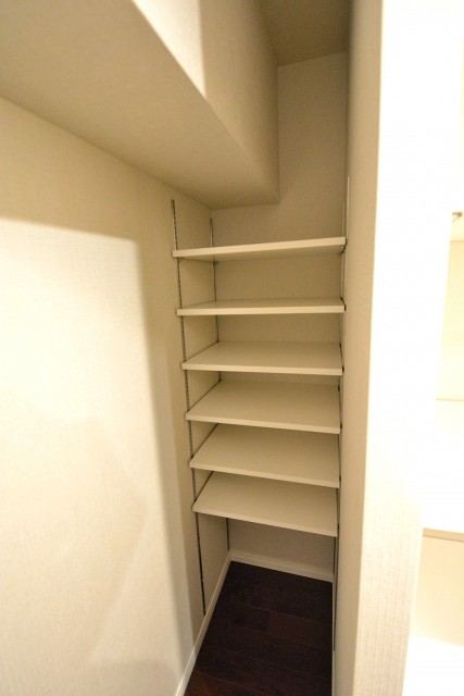 マンション京都白金台　物入