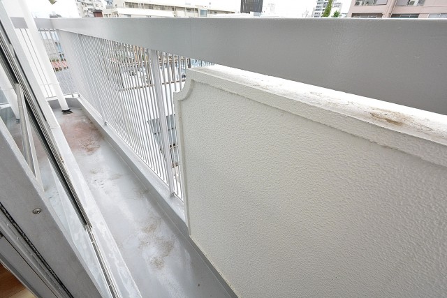 豊栄西荻マンション　西側バルコニー