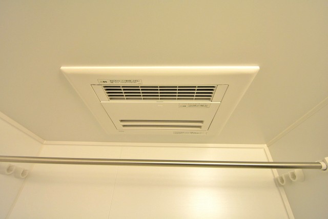 マンション京都白金台　バスルーム