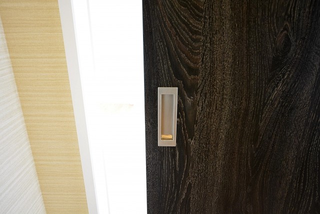 豊栄西荻マンション　4.8帖洋室ドア