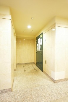 日神デュオステージ新宿若松町　ゴミ置き場