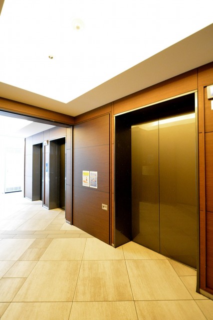 ザ・晴海レジデンス　エレベーターホール