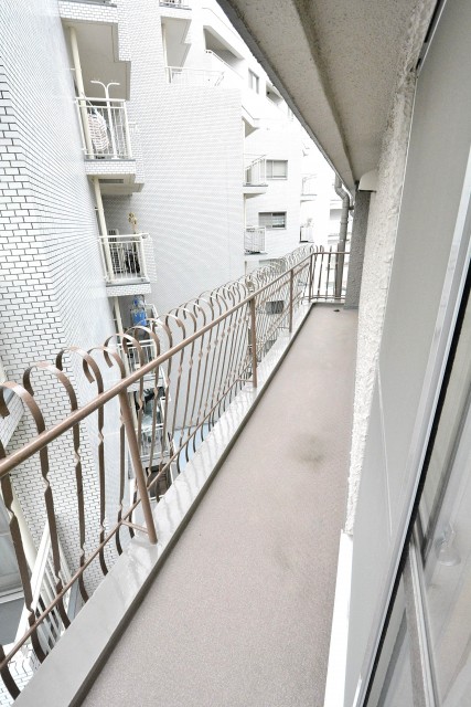 マンション京都白金台　バルコニー