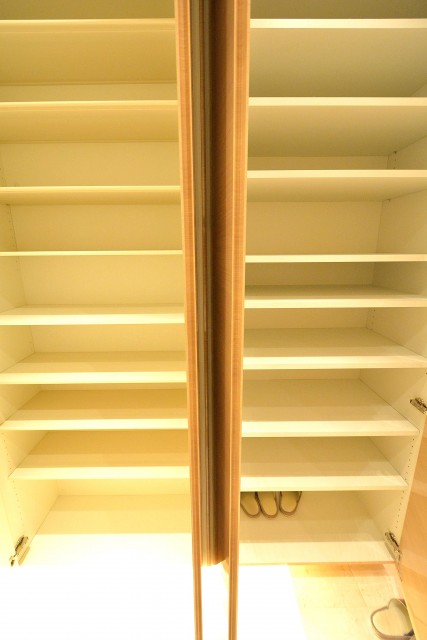 本郷ハウス　シューズボックス