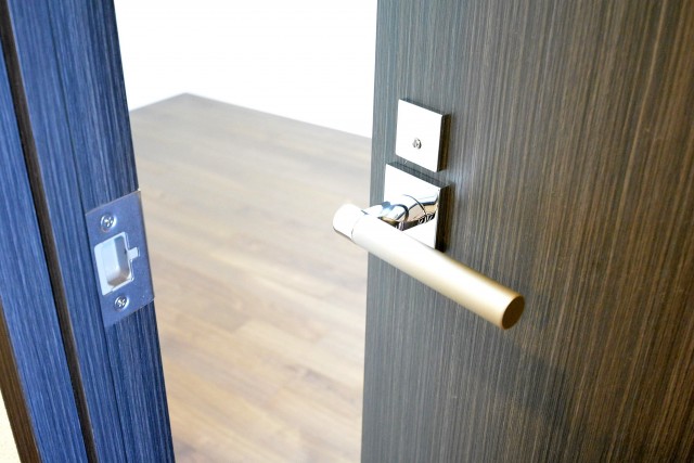 ザ・晴海レジデンス　7.0帖洋室ドア