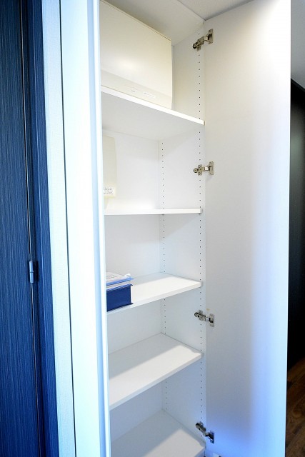 ザ・晴海レジデンス　廊下収納