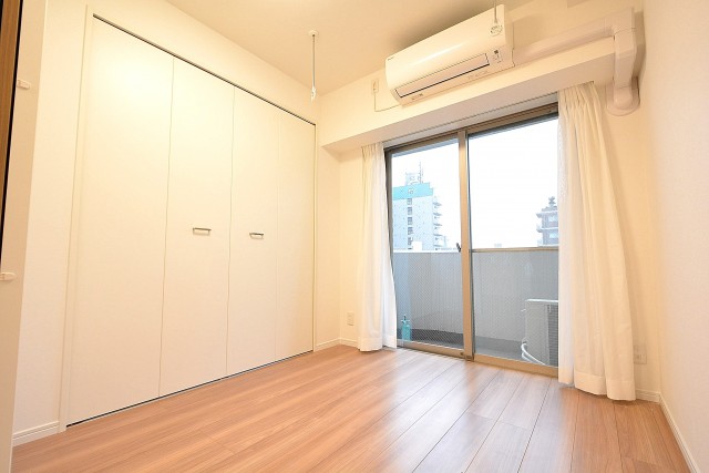 日神デュオステージ新宿若松町　洋室