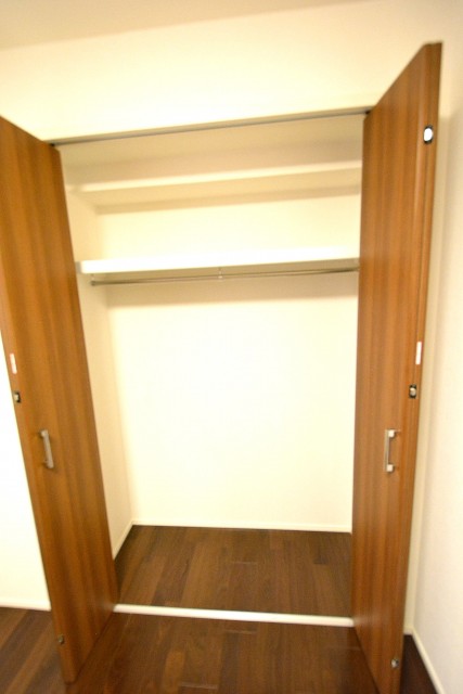 ドミネンス本郷　洋室1