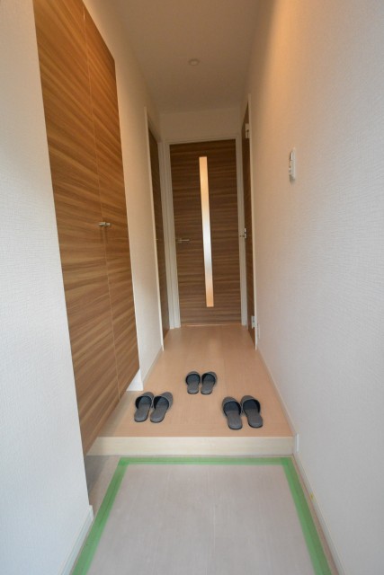 マンション市谷台　廊下