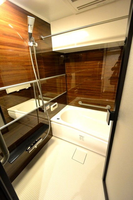 ドミネンス本郷　バスルーム