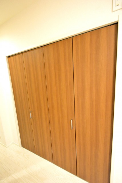 ドミネンス本郷　2F洋室