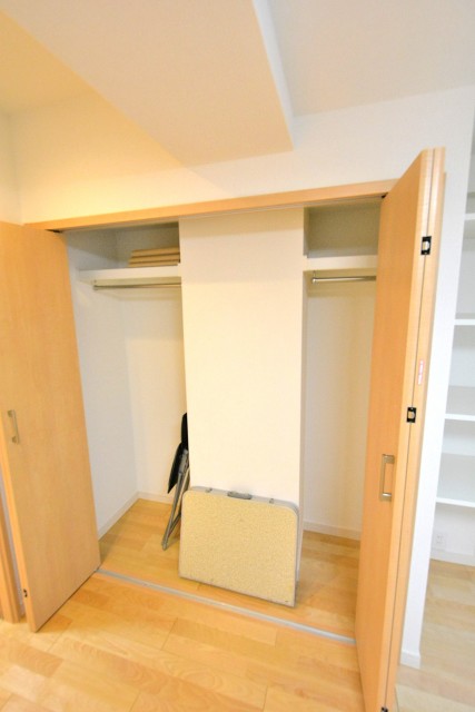 バルミー赤坂　洋室