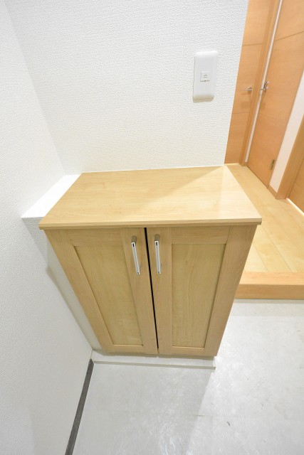 シャンピア北沢　シューズボックス