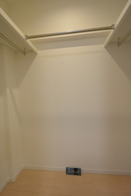 マンション市谷台　洋室