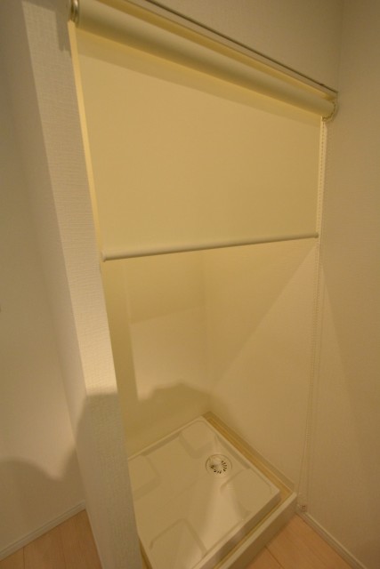 マンション市谷台　洗濯機置き場