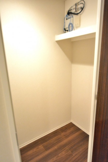 シティハウス四谷三丁目　納戸