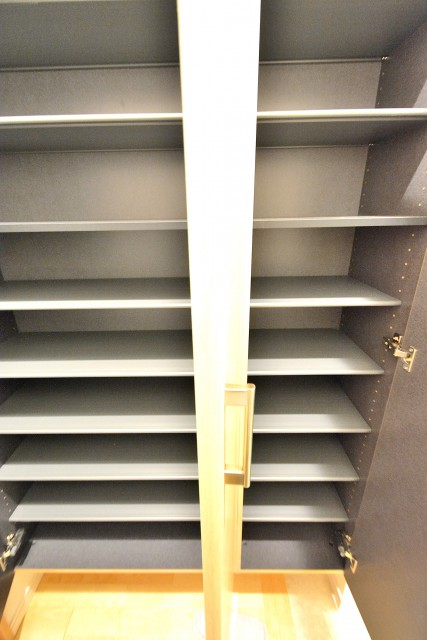 中落合ガーデニア　シューズボックス