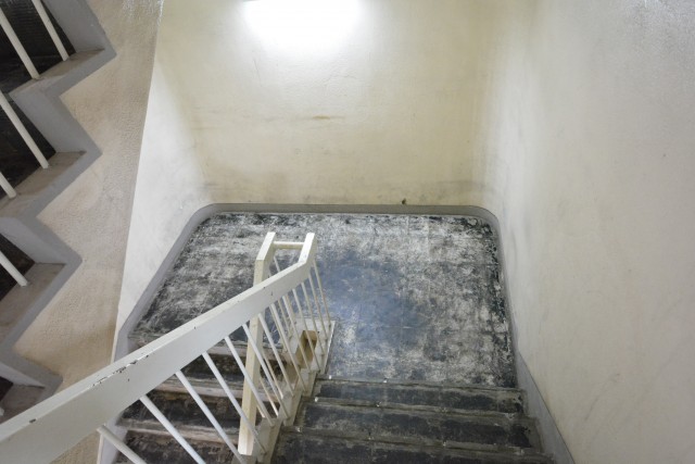 マンション市谷台　共用廊下