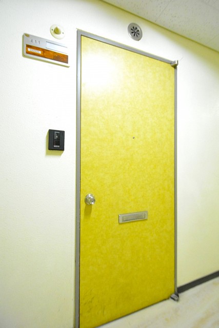 グランドパレス田町　玄関ドア