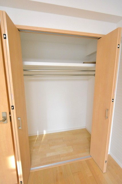 中落合ガーデニア　洋室1