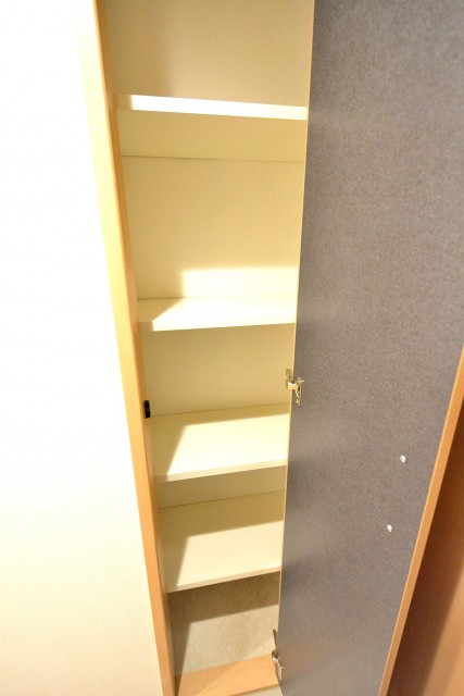 ベルハイム新高円寺　物入