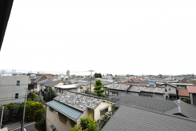 ベルハイム新高円寺　バルコニー