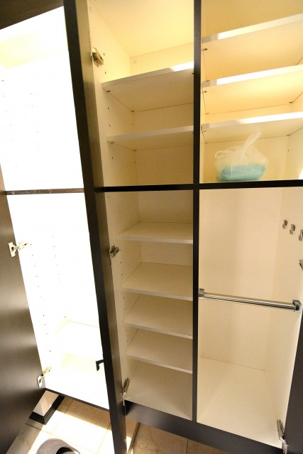 シュロス中野　シューズボックス