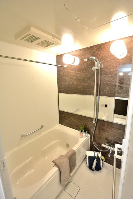 日商岩井第2方南町マンション　バスルーム