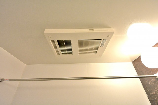 日商岩井第2方南町マンション　バスルーム