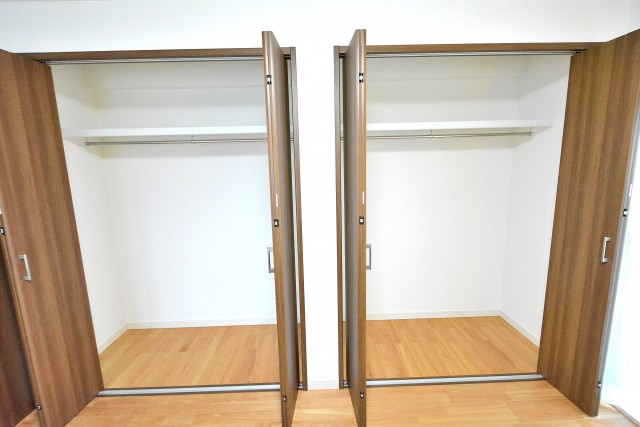 日商岩井第2方南町マンション　洋室4