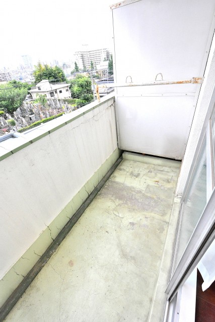 ライオンズマンション方南台　バルコニー