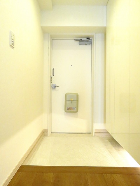 大森中央ハイム　玄関ホール