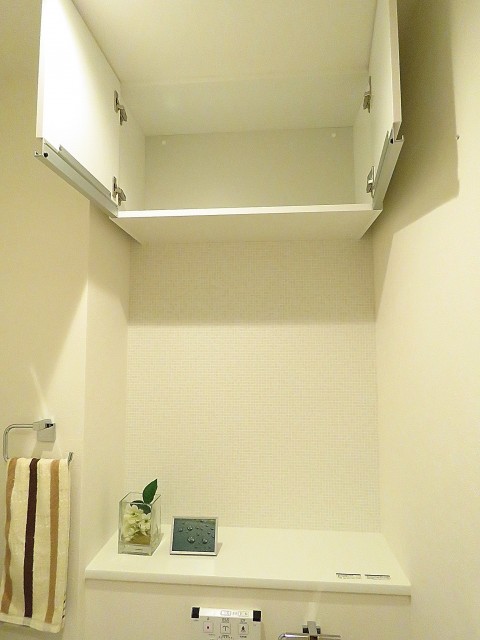 大森中央ハイム　トイレ収納