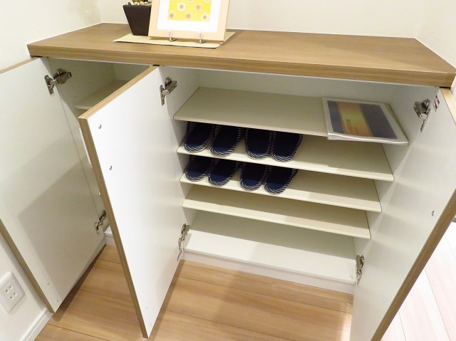 ハイライフ大森　シューズBOX