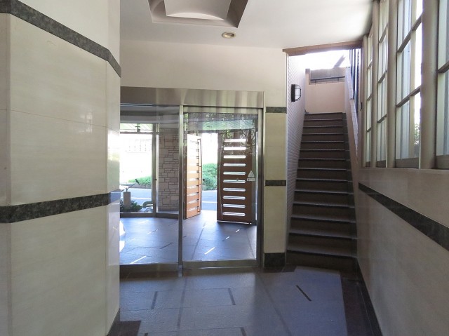 ディアナコート二子玉川　エントランス