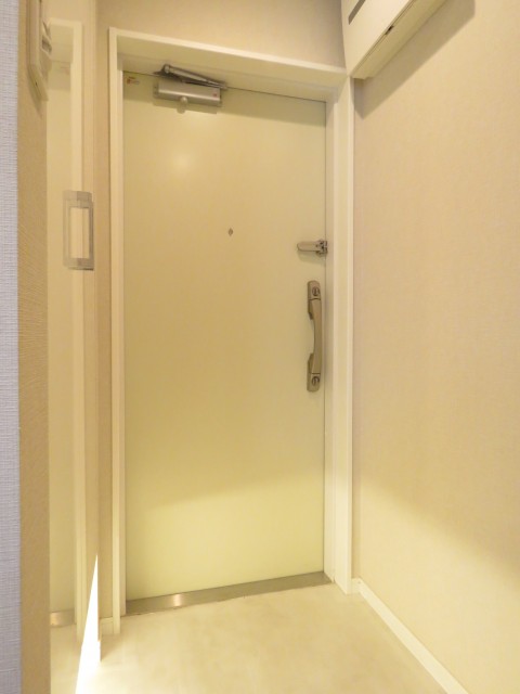 アンクレール初台　玄関ホール