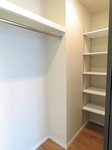 アンクレール初台　ウォークインクローゼット